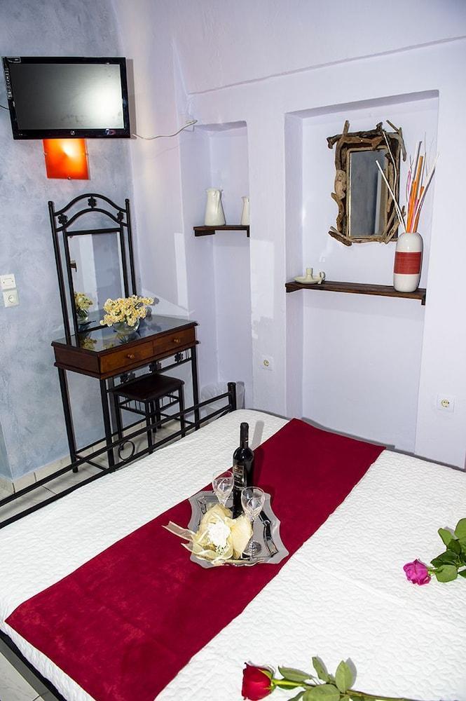 Villa Toula Фира Екстериор снимка